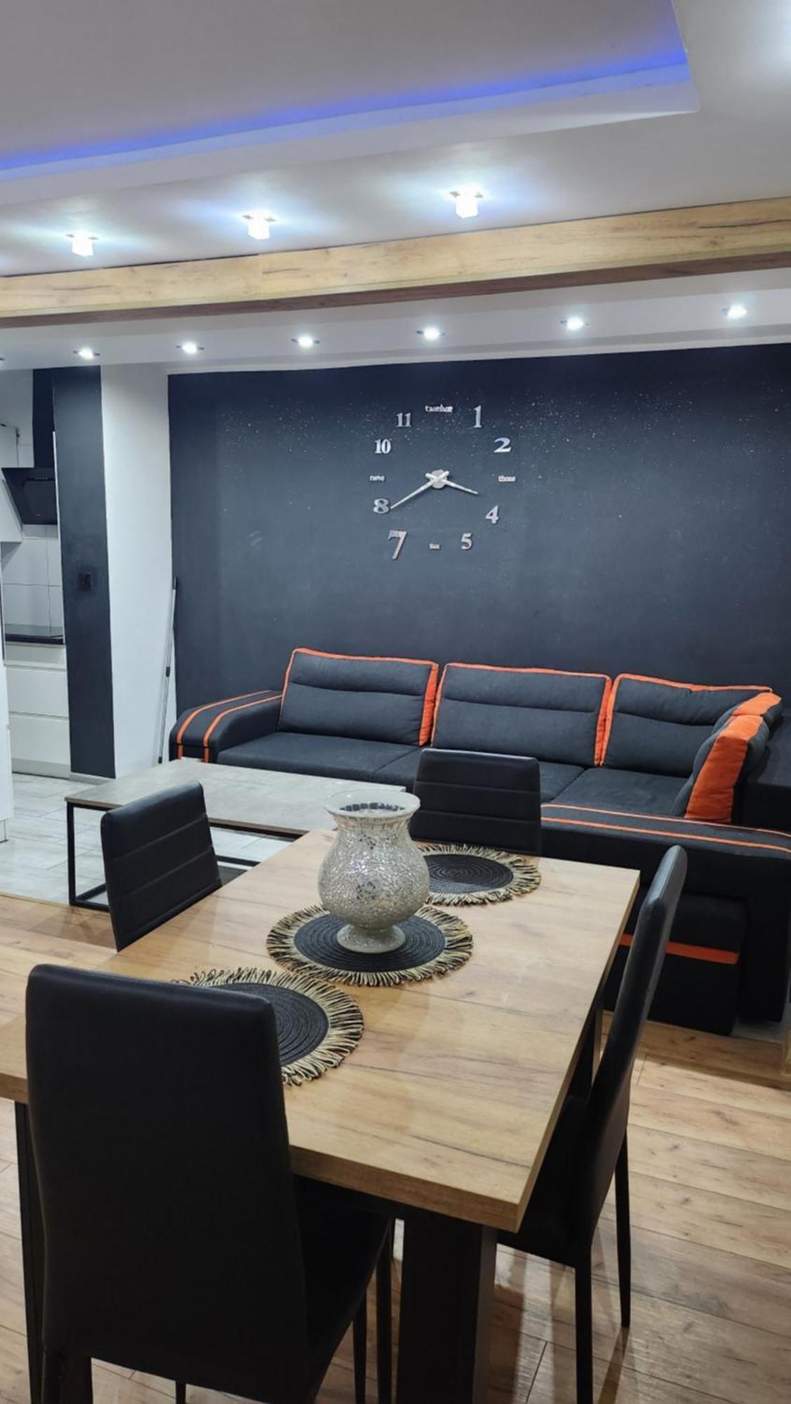 Ekskluzywny Apartament W Centrum Z Klimatyzacja I Balkonem Lubiń Exteriér fotografie
